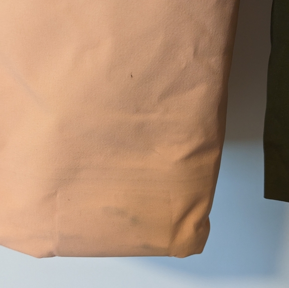 Arcteryx Sentinel Ski/Snowboard Jacket - Picture 7 of 12